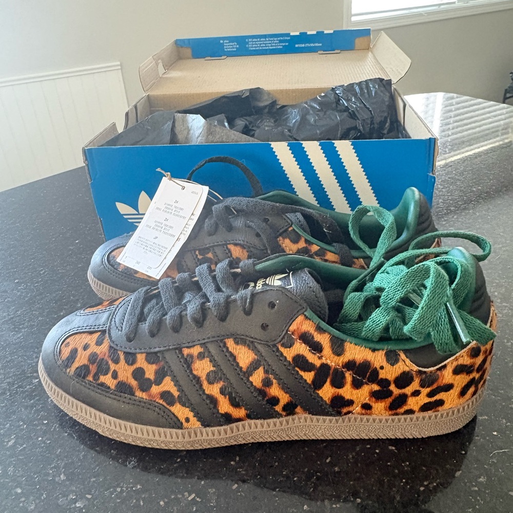 *rare* Adidas Leopard Samba and Green Accents